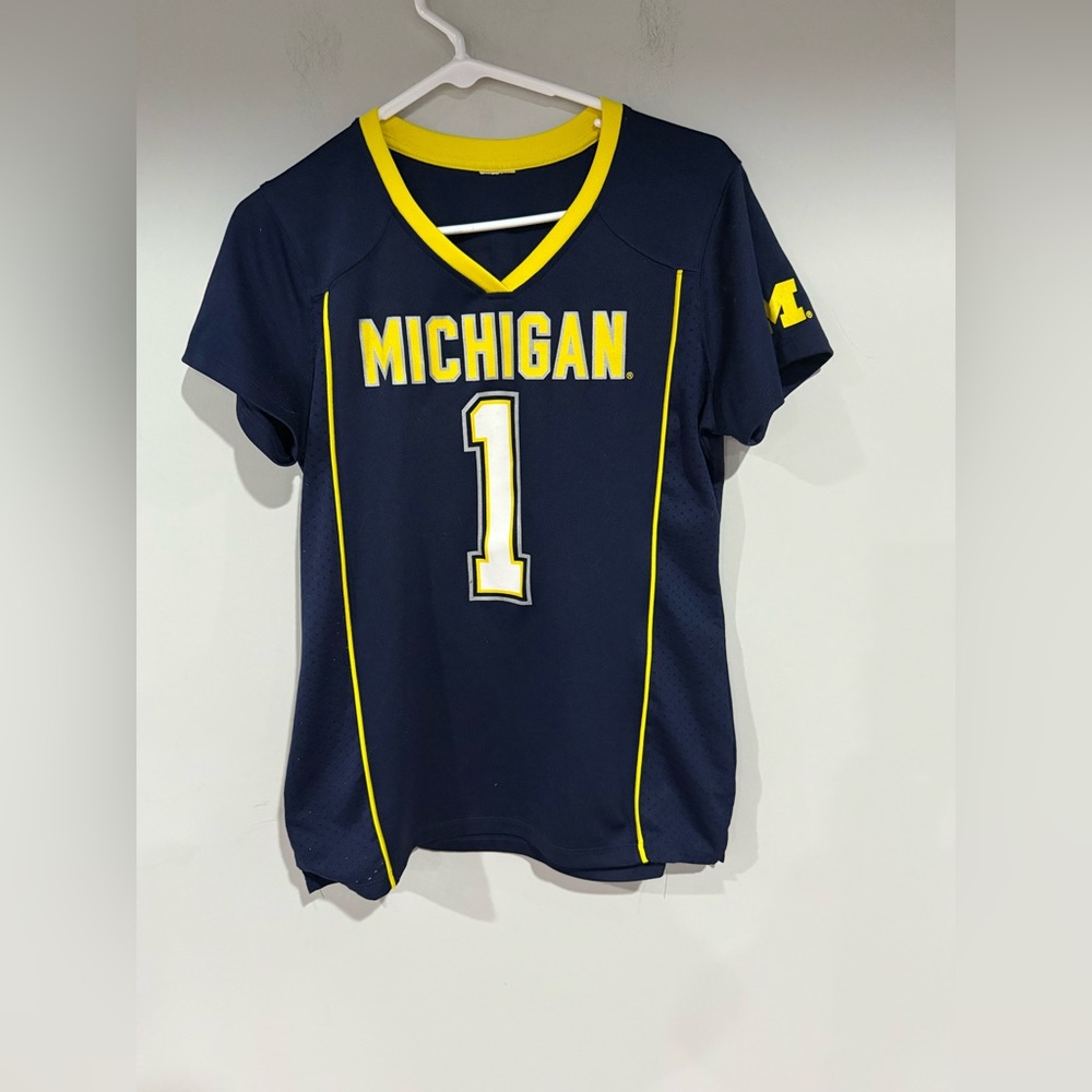 Michigan Wolverines jersey size small women